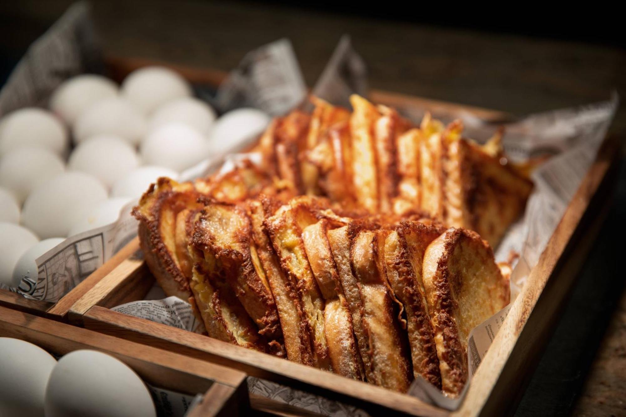 르네상스 함부르크 호텔, 메리어트 럭셔리&라이프스타일 호텔 함브루크 외부 사진 French toast